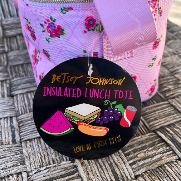 🌸 NWT Betsey Johnson Pink Floral Insulated Lunch Tote 🌸 - Picture 4 of 6